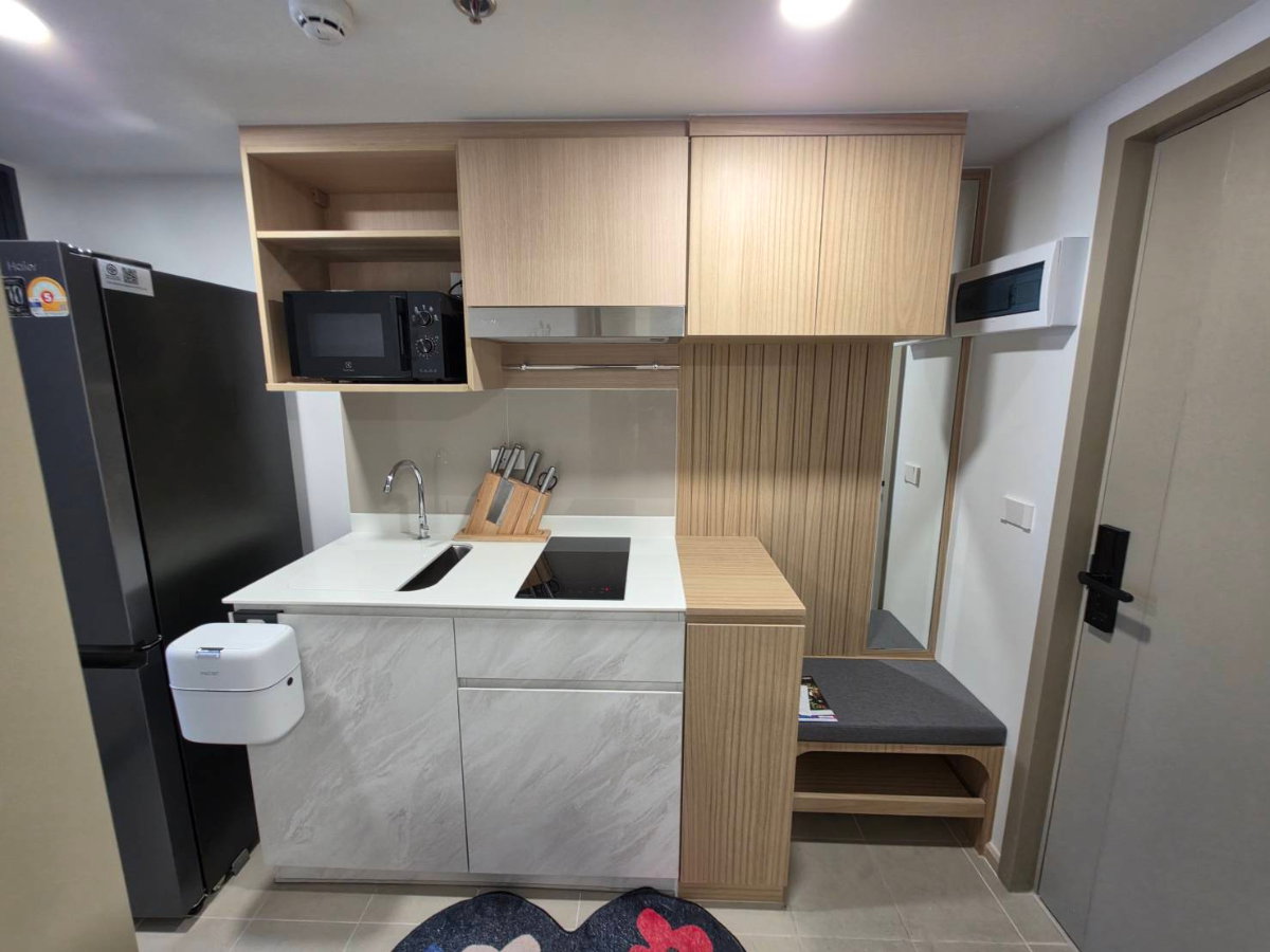 picture For rent 1 bedroom  Duplex BTS Victory Monument Station ** - 9/16