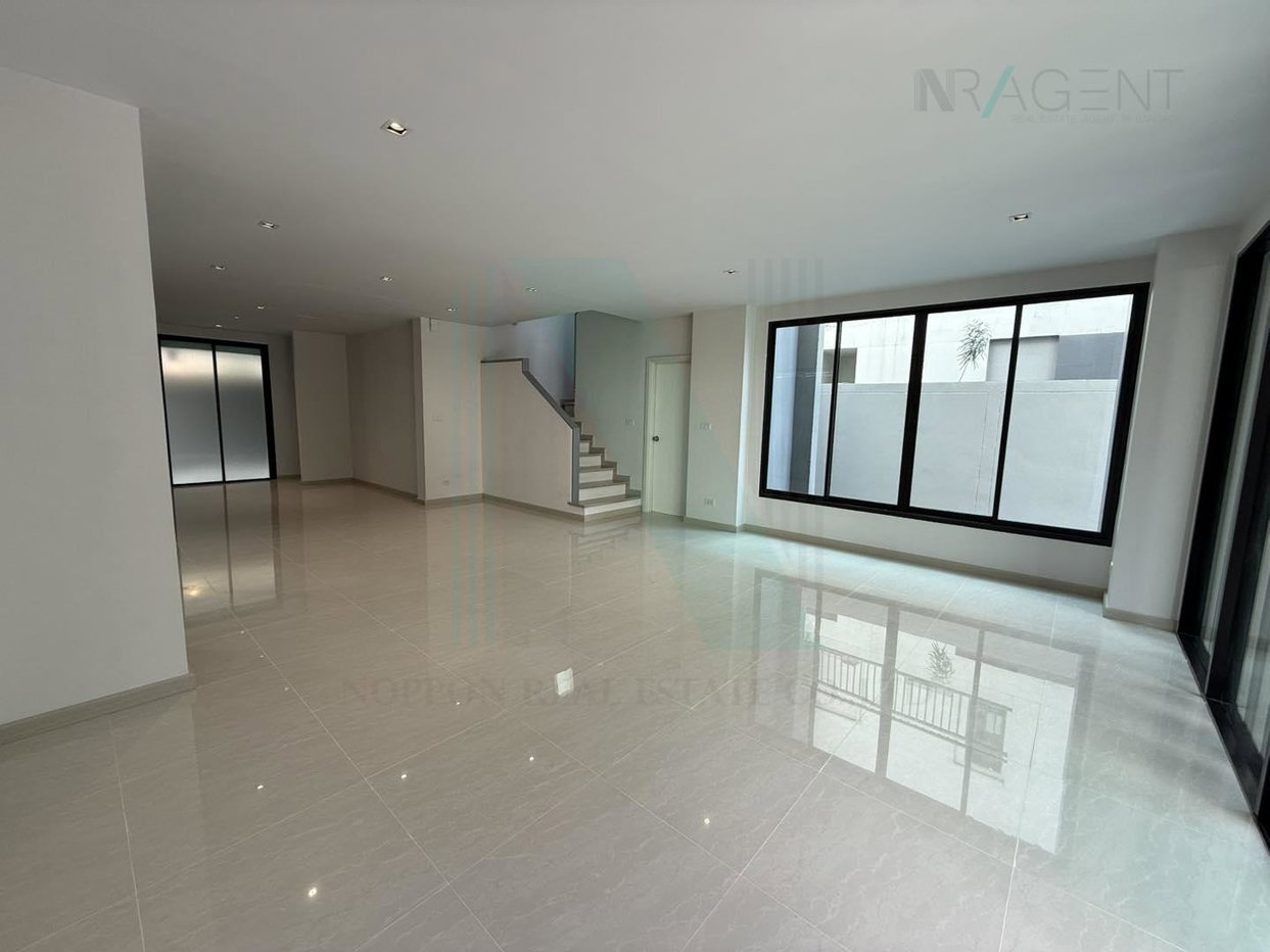 รูป 📌 ขายบ้านเดี่ยว โครงการ เอคิว อาร์เบอร์ 3 ชั้น 3 ห้องนอน 4 ห้องน้ำ - รูปที่ 3/8
