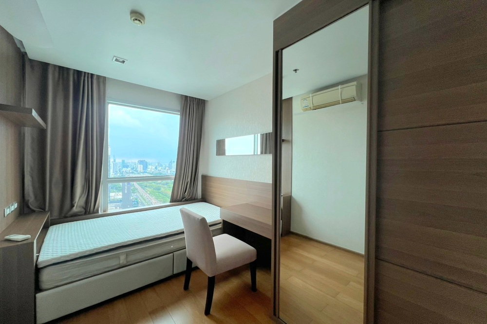 รูป 🔥 เช่าด่วน !! The Address Asoke, 2 ห้องนอน, 2 ห้องน้ำ, ชั้นสูง 42++, ห้องไซส์ใหญ่, มีอ่างอาบน้ำ!! 🔥Code C20231200976 แต่งครบ, พร้อมเข้าอยู่📣📣 - รูปที่ 2/7