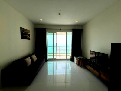 Condos for sale : 🔥 Luxury Condo for Sale at Reflection Jomtien — Spacious Unit, Ready to Move In, Easy Viewing