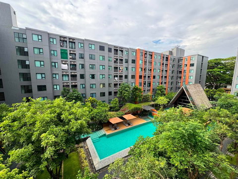 🏢 ปล่อยเช่า Escent Ville Chiang Mai | วิวสระ ชั้น 5 เพียง 12,000 บาท 🧡