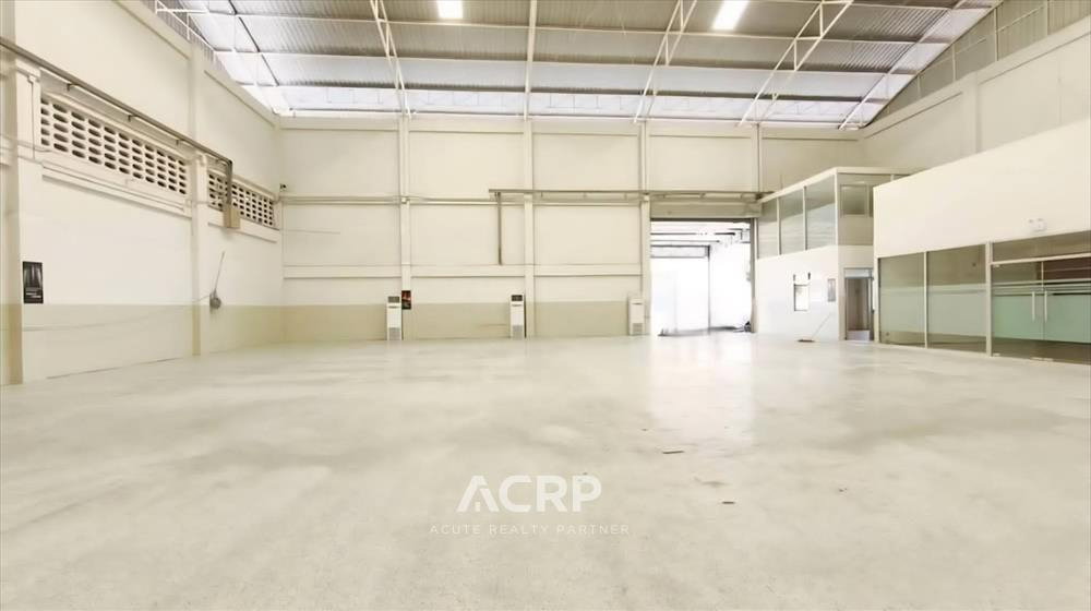 picture Warehouse/Factory with Office for Rent – Phraeksa, Samut Prakan On Main Road, Near BTS Phraeksa - 2/4