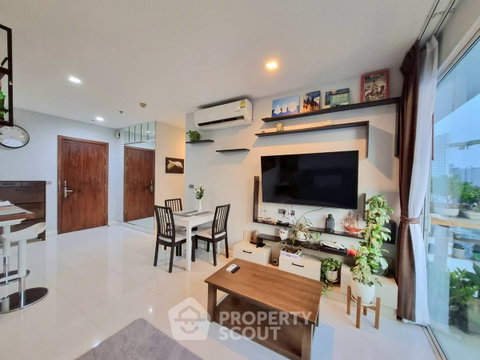 คอนโด 2-ห้องนอน ที่ เดอะบลูม สุขุมวิท 71 คอนโดมิเนียม ใกล้ BTS พระโขนง (ID 2885389)