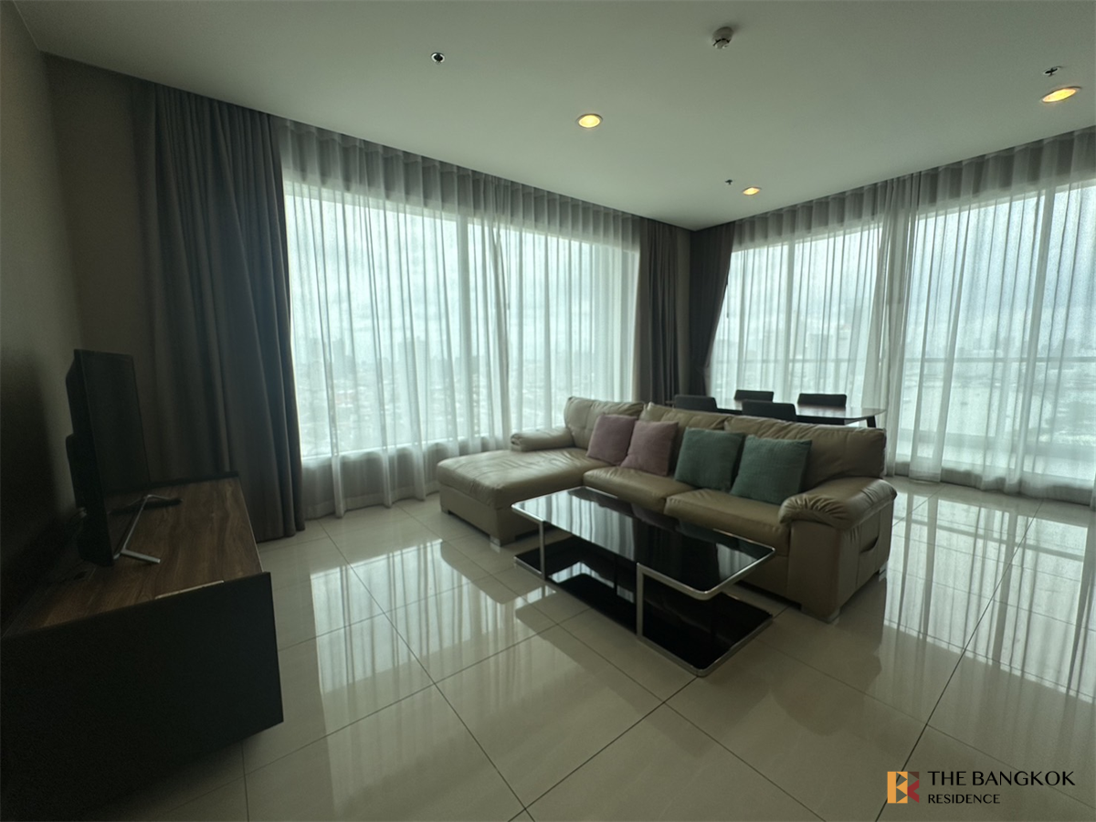picture Menam Residences Exclusive Unit from Top Brands - 7/10