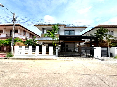 บ้านเดี่ยว ม.เทคโนโลยีมหานคร : บ้าน เดี่ยว สุวินทวงศ์ หมู่ บ้าน รอยัลปาร์ควิว นัด ชม บ้าน 085-318-6868 คุณ วา