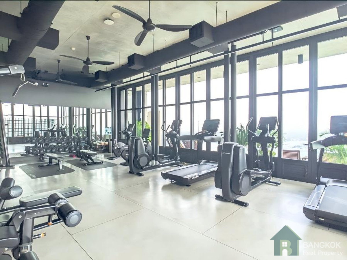 picture WINDSHELL Naradhiwas | Exquisite “Loft Style” 5 Bedroom Duplex  - 25/27