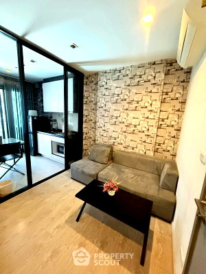 Condos for sale : 1-BR Condo at The Base Central Pattaya close to Central Festival Pattaya (ID 2885032)