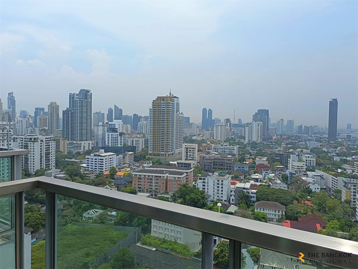 รูป สะดวกสบายพร้อมเข้าอยู่ เอช สุขุมวิท 43 คอนโดมิเนียม - รูปที่ 2/10