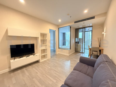 ▚ LJ118ツ FOR RENT: The Room Wongwian Yai ✨ 1BR 47.92sqm. Spacious Layout, Move-in Ready! 🏙️🛋️