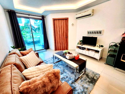 Condos for rent : 1 Bedroom Condo for Rent Club Royal Pattaya Wongamat Beach