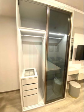 📌 For rent, Soho Bangkok Ratchada, STUDIO, 9th floor, near MRT Huai Khwang.