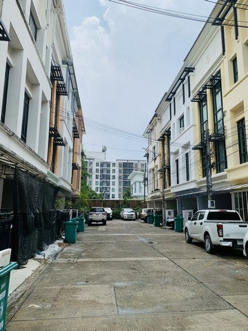 รูป HR3461ให้เช่าทาวน์โฮม 3.5 ชั้น รีโนเวทใหม่ (Baan Klang Krung Office Park Bangna) ตกแต่งครบครันในสไตล์ซานฟรานซิสโก เพดานสูงโปร่ง - รูปที่ 5/34