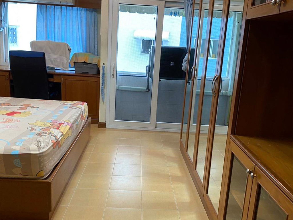 รูป ขายถูกมาก คอนโดบางกอกน้อย วอเตอร์ไซด์  1 ห้องนอน 1 ห้องน้ำ ชั้น 3  ขนาดห้อง 31.04 ตร.ม. - รูปที่ 3/11