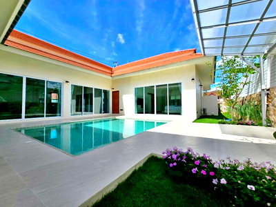บ้านเดี่ยว บางละมุง ชลบุรี : Modern Pool Villa for Sale Near Mabprachan East Pattaya