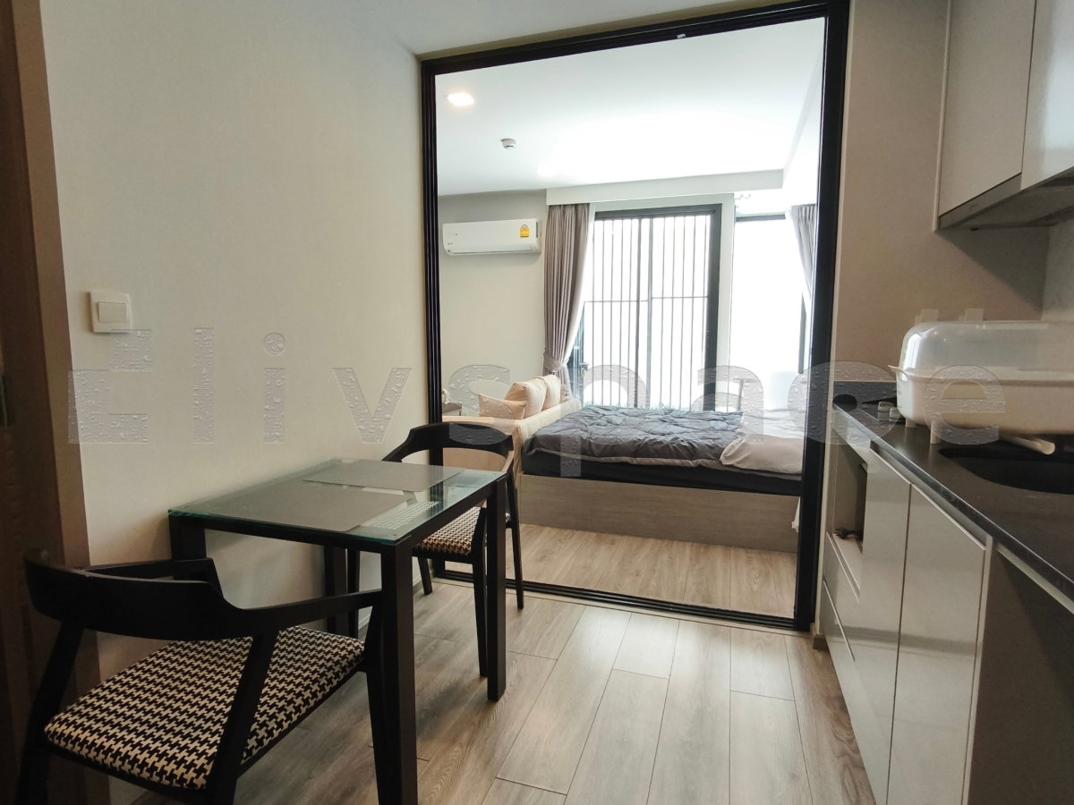 รูป ▚ LJ111ツ ให้เช่า: Maestro 14 ✨ 1 ห้องนอน 29 ตร.ม. ชั้น 1 เดินเข้าออกง่าย ไม่ต้องรอลิฟต์ เลี้ยงสัตว์ได้! 🏙️🐾 - รูปที่ 4/6