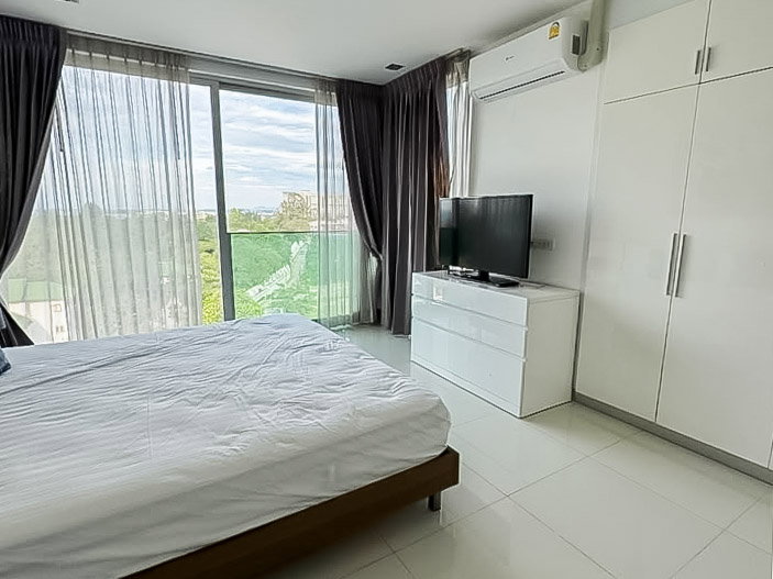 รูป Wongamat Condo for Sale at Club Royal Pattaya Sea View 3BR - รูปที่ 3/10