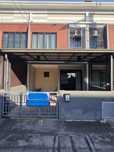 ขายบ้านเดี่ยว 4 ห้องนอน 17.2 ตร.ว. เดอะทรอป เออเบิร์น มอเตอร์เวย์ - ลาดกระบัง