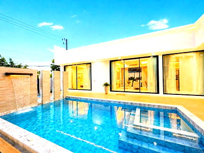 Houses for rent Chonburi : Pool Villa for Rent Pattaya Hot Price Fully Furnished Modern