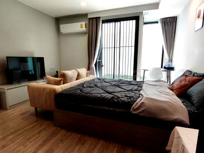 Condos for rent BTS National Stadium : ▚ LJ111ツ FOR RENT: Maestro 14 ✨ 1BR 29sqm. 1st Floor - Easy Access, No Lift Needed! Pet-Friendly 🏙️🐾