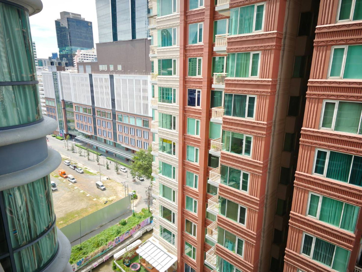รูป ให้เช่า คิว ชิดลม เพชรบุรี 1 ห้องนอน 35 ตรม สภาพดี พร้อมเข้าอยู่ รีโนเวทใหม่พร้อมเครื่องใช้ไฟฟ้า - รูปที่ 8/21