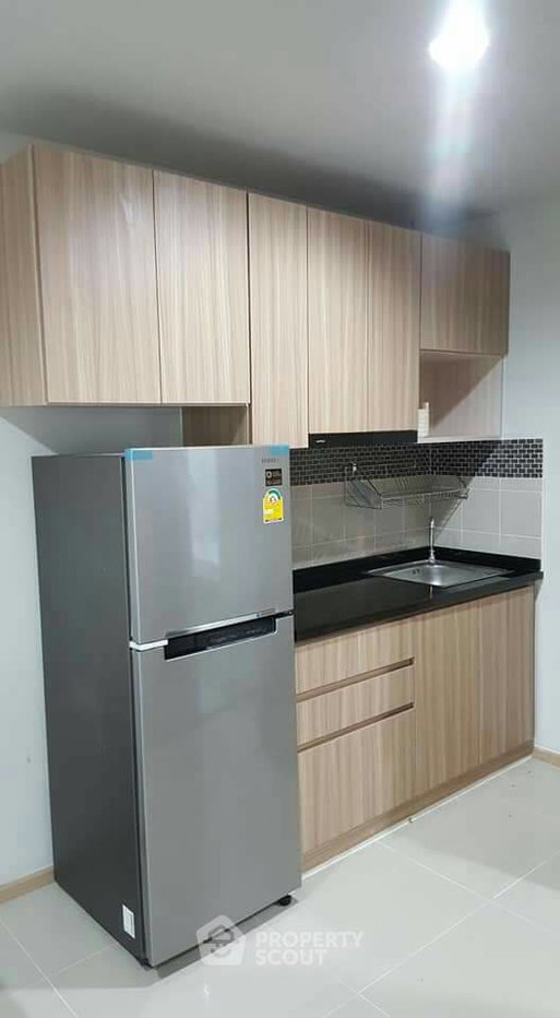 รูป คอนโด 1-ห้องนอน ที่ ริชพาร์ค แอท เตาปูน อินเตอร์เชนจ์ ใกล้ MRT เตาปูน (ID 804077) - รูปที่ 6/12