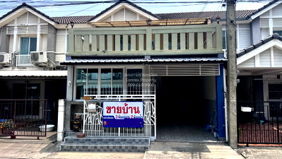 ขายทาวน์โฮม : ขายทาวน์เฮ้าส์/ทาวน์โฮม  บ้านพฤกษา ติวานนท์ - รังสิต 2 รีโนเวทใหม่ บ้านใหม่ เมืองปทุมธานี ปทุมธานี CX-153213 ✅ ทักไลน์ @connexproperty ตอบทันที ทีมงานมืออาชีพ ✅