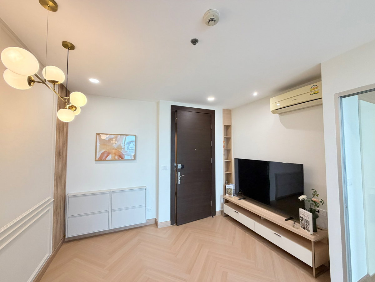รูป ห้องสวยมาก✨ พร้อมให้เช่า 💎"𝐑𝐡𝐲𝐭𝐡𝐦  𝐑𝐚𝐭𝐜𝐡𝐚𝐝𝐚"💎 1 ห้องนอน 1 ห้องน้ำ ชั้นสูง ติด MRT-รัชดาภิเษก [260477] - รูปที่ 15/22