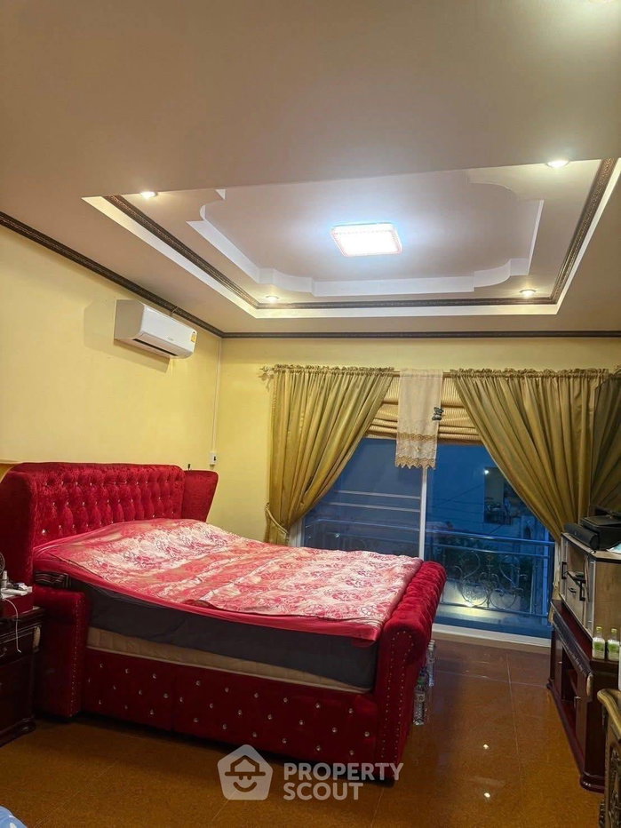รูป บ้าน 5-ห้องนอน ที่ หมู่บ้านจอมเทียนพาเลส ใกล้ พัทยาใต้ (ID 2885145) - รูปที่ 9/12