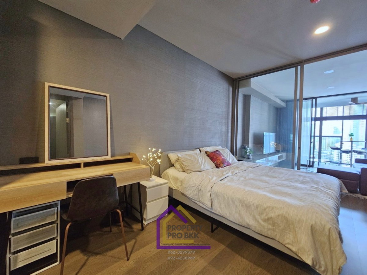 รูป 🌟🌟 ให้เช่า Siamese Exclusive Queens: ห้อง 1 Bedroom Plus ห้องใหญ่ วิวสวนเบญจกิตติเต็มตา เพียง 50 ม. ถึง MRT ศูนย์สิริกิติ์ และ One Bangkok 🌿🏙️ - รูปที่ 5/20
