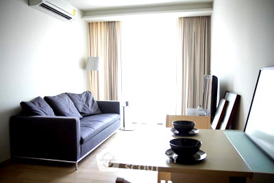 Condos for rent : 1-BR Condo at Via 49 near BTS Phrom Phong (ID 512199)