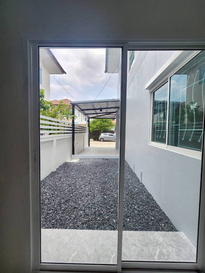 รูป บ้านแฝด  หนองจอก  เชื่อมสัมพันธ์  หมู่บ้านเต็มสิริวิลเลจ นัดชมบ้าน 085-318-6868 คุณวา - รูปที่ 18/25
