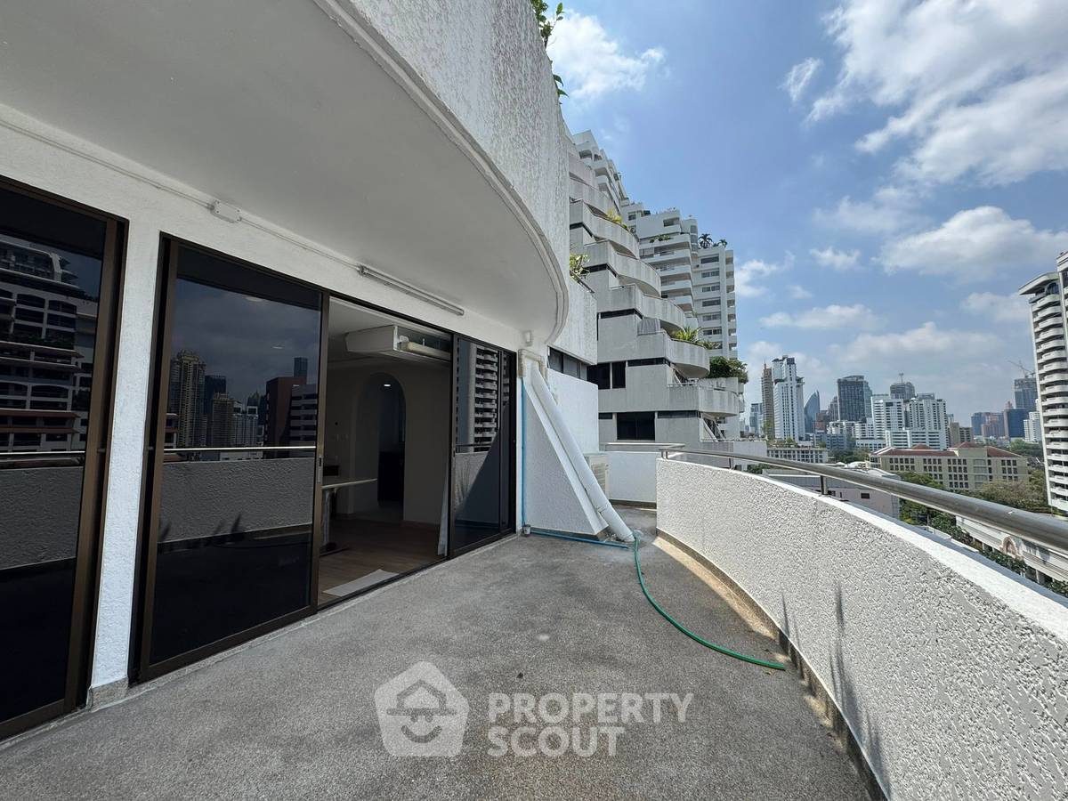รูป คอนโด 2-ห้องนอน ที่ ศุภาลัย เพลส สุขุมวิท 39 ใกล้ BTS พร้อมพงษ์ (ID 2881007) - รูปที่ 4/17