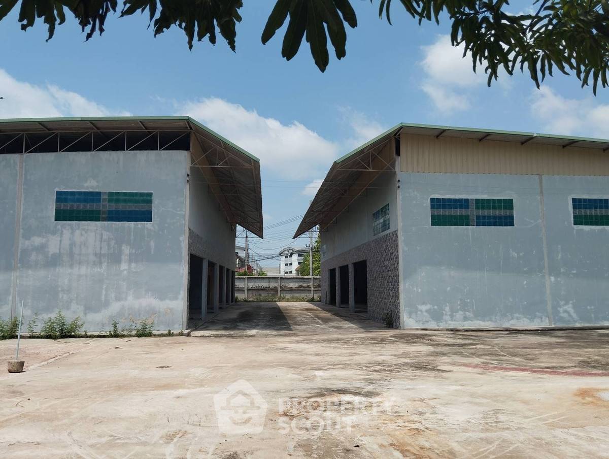 รูป ที่ดินสำหรับปล่อยขาย 3,840 ตารางเมตร แถว ใน หนองแขม (ID 2883988) - รูปที่ 2/5