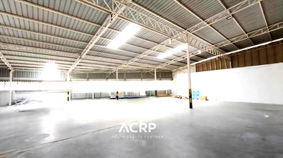 Factory for rent Bhakasa Industrial : Warehouse/Factory with Office for Rent – Phraeksa, Samut Prakan On Main Road, Near BTS Phraeksa