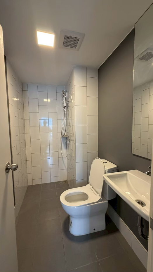 picture Brand New! Available now for immediate move-in. - 5/9