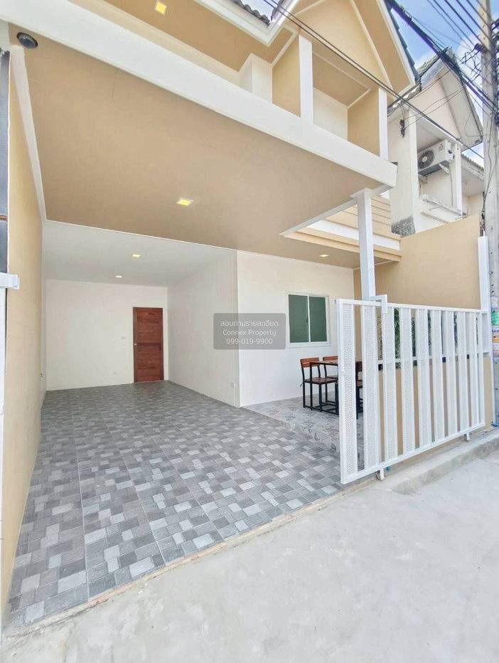 รูป ขายทาวน์เฮ้าส์/ทาวน์โฮม  ลดาสิริ บ้านกล้วย-ไทรน้อย รีโนเวทใหม่ พิมลราช บางบัวทอง นนทบุรี CX-154119 ✅ ทักไลน์ @connexproperty ตอบทันที ทีมงานมืออาชีพ ✅ - รูปที่ 2/12