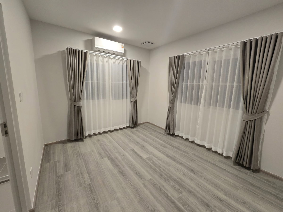รูป ✨ บ้านเดี่ยวใหม่แกะกล่อง! CHAIYAPRUEK บางนา กม.15 จาก Land & Houses — แต่งครบ พร้อมอยู่ทันที ✨ - รูปที่ 8/13