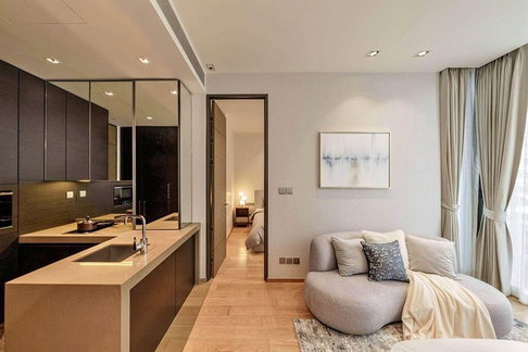 For Rent - 28 CHIDLOM , Super Luxury 1 bedroom 1 bathroom 