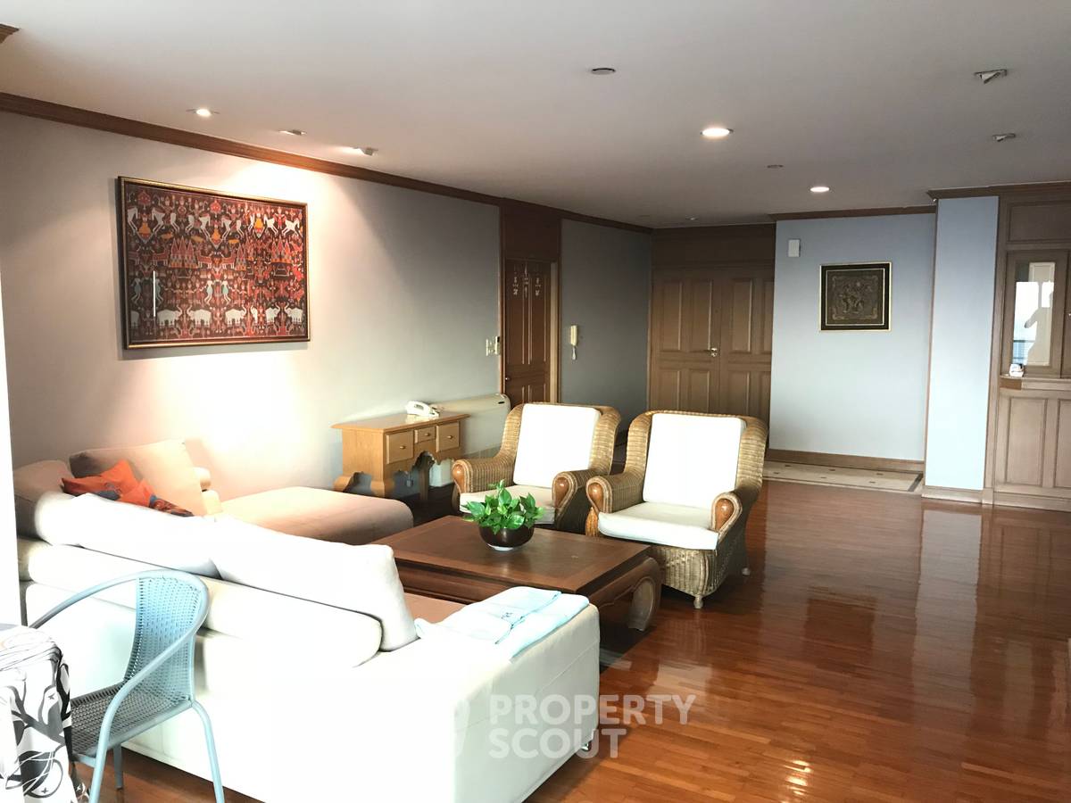 รูป คอนโด 3-ห้องนอน ที่ สาธร การ์เด้นส์ ใกล้ MRT สีลม (ID 2884960) - รูปที่ 12/15