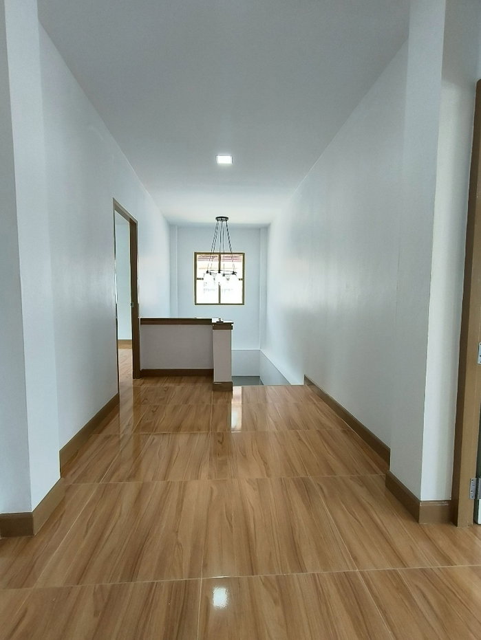 รูป บ้าน เดี่ยว สุวินทวงศ์ หมู่ บ้าน รอยัลปาร์ควิว นัด ชม บ้าน 085-318-6868 คุณ วา - รูปที่ 27/34