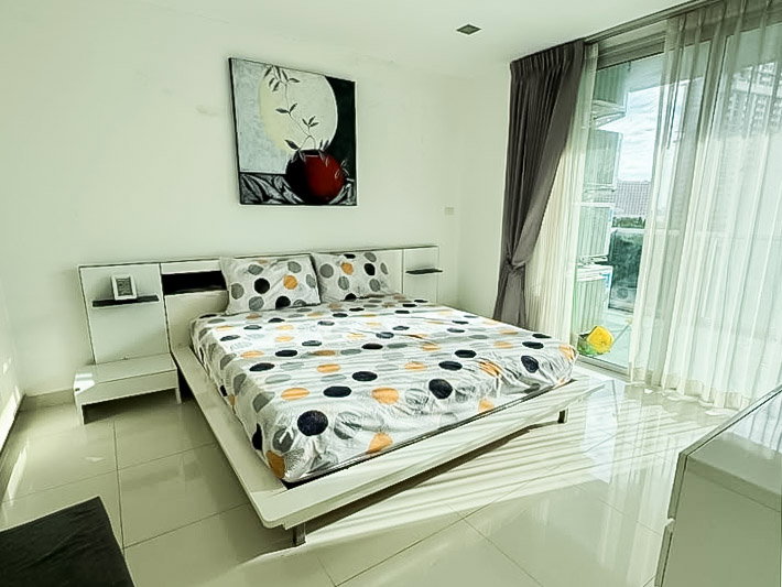 รูป Wongamat Condo for Sale at Club Royal Pattaya Sea View 3BR - รูปที่ 1/10