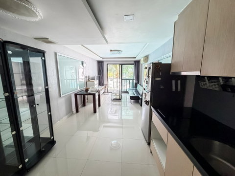 1 bedroom Condo for Sale Laguna Beach Resort 3 Maldives