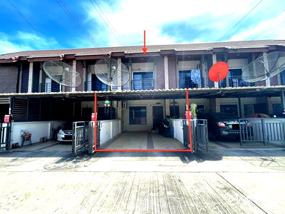 TOWN HOUSE 17 Sq.w. Bang Lamung Chonburi for 1.4M