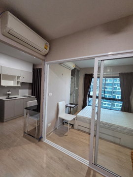 ✨ Prime Location in Thonburi, next to MRT Tha Phra with seamless access to Silom and Sathorn—perfect for urban living and working.