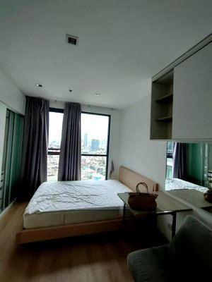 Condos for sale Assumption Commercial College (A.C.C.) : For Sell Ideo Mobi Sathorn Fully Finished great Price High floor DS2954 | Line @Dstay