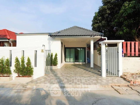 บ้าน 3-ห้องนอน ที่ หมู่บ้านพัทยารุ่งเรือง ใกล้ พัทยาตะวันออก (ID 2887040)