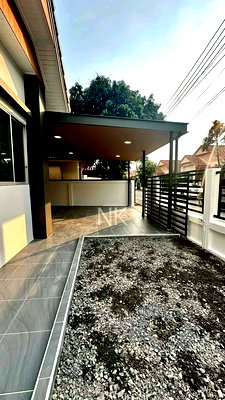 บ้านเดี่ยว ม.เทคโนโลยีมหานคร :  For Sell at    Pensiri Place Village