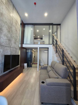 For rent 1 bedroom  Duplex BTS Victory Monument Station **
