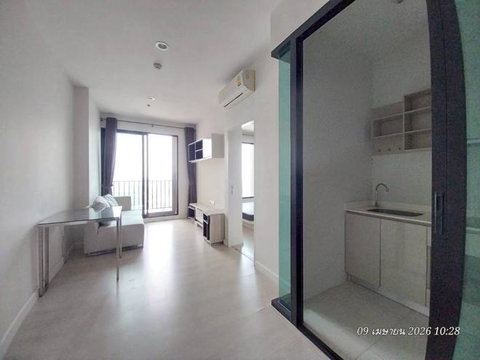 CONDO 35.5 Sq.m. Huai Khwang Bangkok for 4M