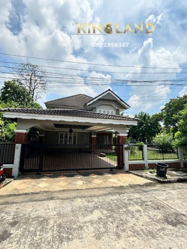 🔥 #ให้เช่าบ้านเดี่ยวหลังใหญ่ 65ตรว. หมู่บ้าน สัมมากร นิมิตรใหม่34 มี 3ห้องนอน 2 ห้องน้ำ 2 ชั้น1 ห้องโถงกว้าง 1 ห้องครัว จอดรถ 3คัน
